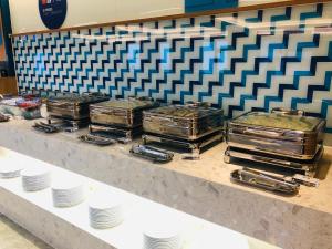 holiday inn express chengdu north railway station an ihg hotel