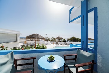 ancient thera apartments
