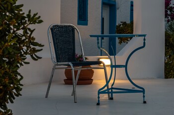 kamari