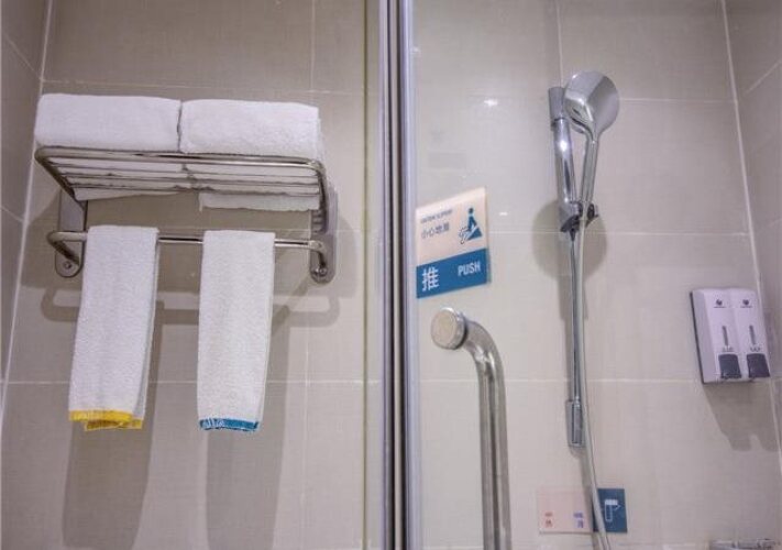city comfort inn nanchang railway station
