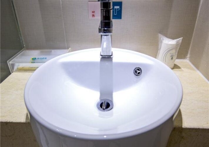 city comfort inn nanchang railway station