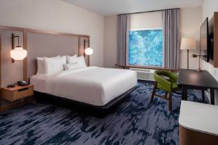 fairfield by marriott inn and suites pensacola pine forest