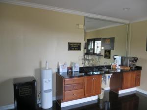 palace inn westheimer