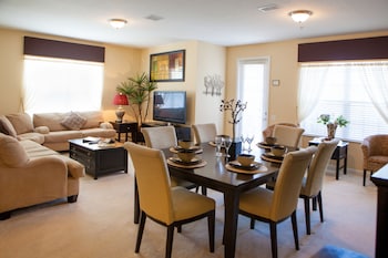 vista cay resort by millenium at universal blvd