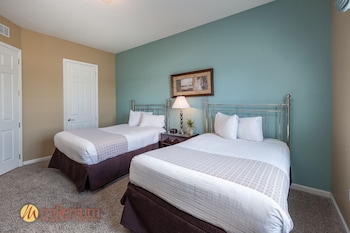 vista cay resort by millenium at universal blvd