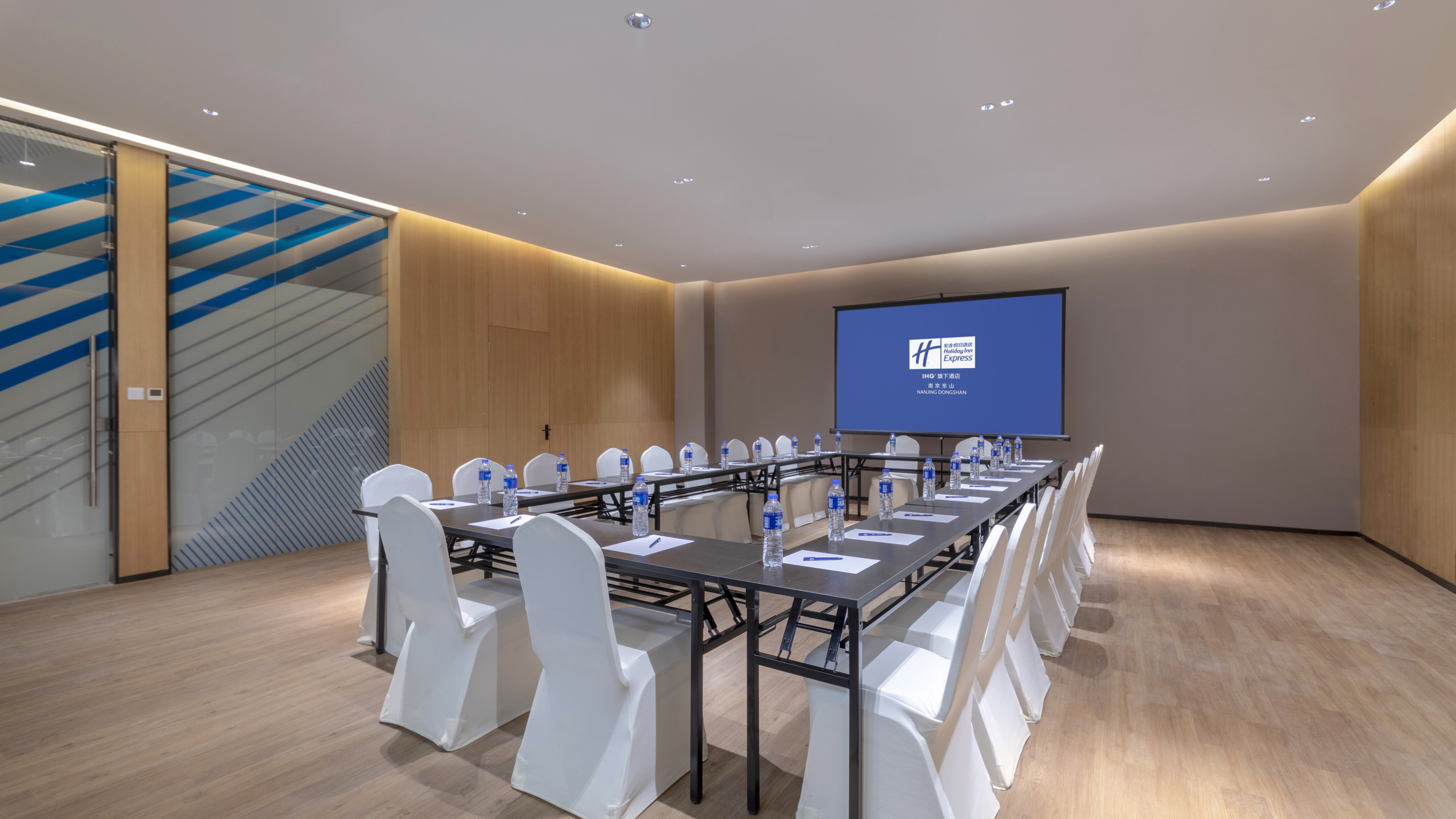 holiday inn express nanjing dongshan an ihg hotel