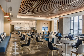 Holiday Inn Express Nanjing Dongshan, An Ihg Hotel,Jiangsu>>Nanjing,2.5 star