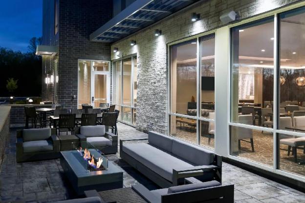 springhill suites by marriott indianapolis westfield