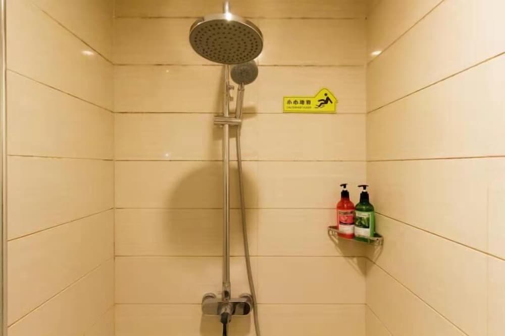 ruicheng hotel anyang train station branch