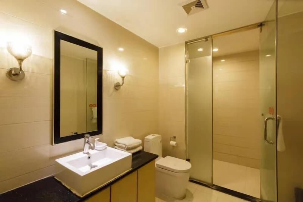 ruicheng hotel anyang train station branch