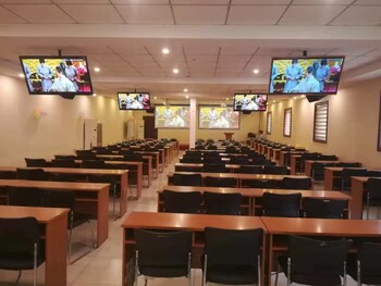 ruicheng hotel anyang train station branch