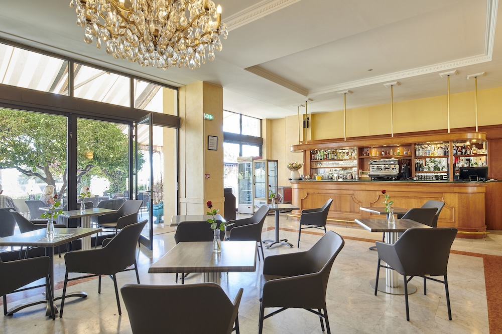 hotel le royal promenade des anglais