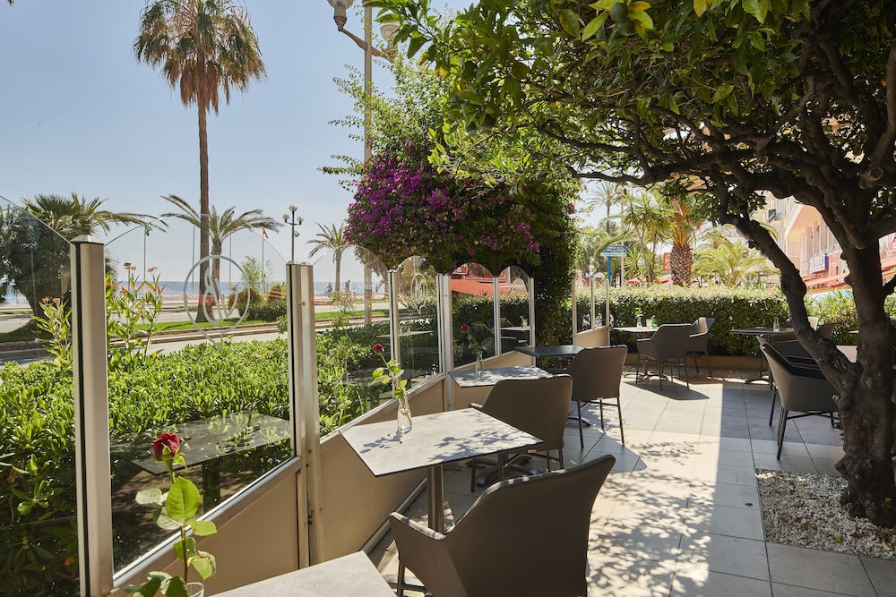 hotel le royal promenade des anglais