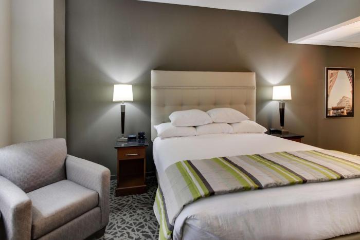 drury plaza hotel milwaukee downtown