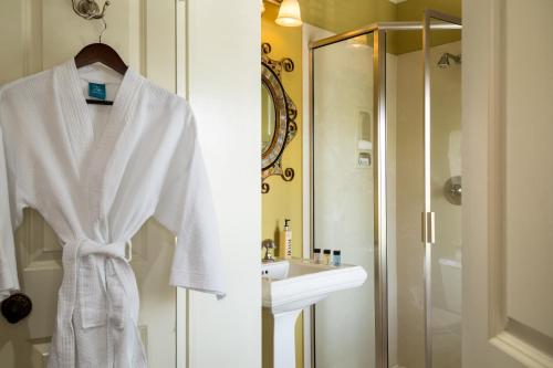 the inn on west liberty