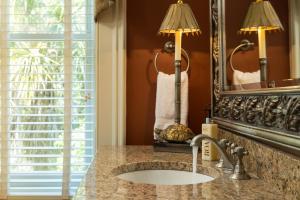 the inn on west liberty