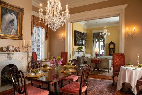 the inn on west liberty