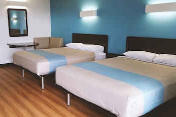 sky palace inn and suites by jasper beeville