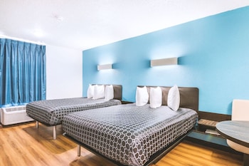sky palace inn and suites by jasper beeville