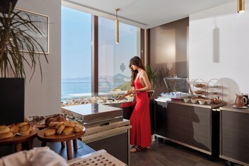 ananti resort residences and beach club