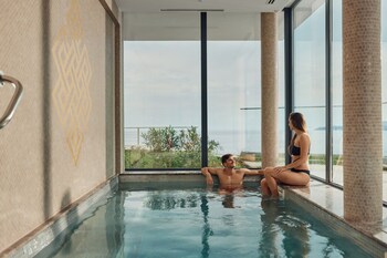 ananti resort residences and beach club
