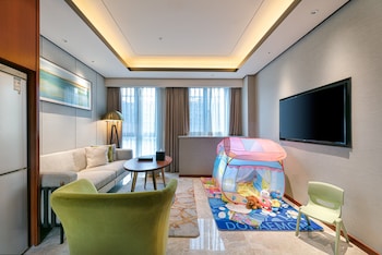 holiday inn suites xian high tech zone