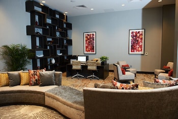 Holiday Inn & Suites Philadelphia W - Drexel Hill,Drexel Hill>>Delaware,3 star