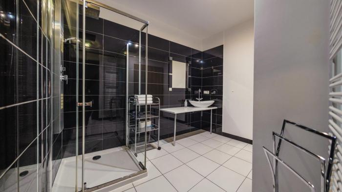 aura gdansk by sun and snow