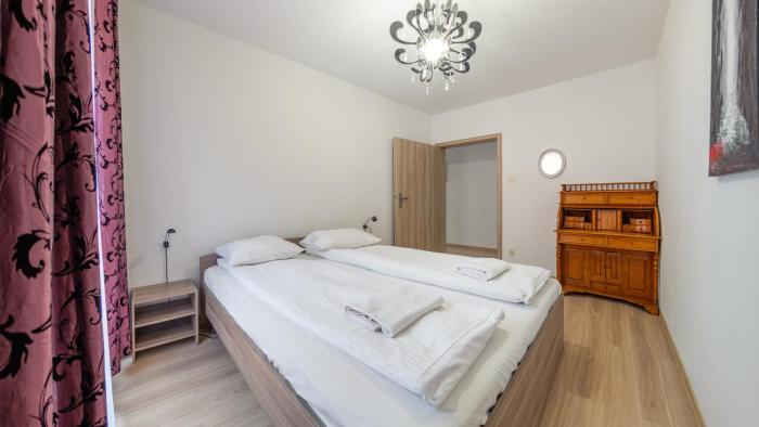 aura gdansk by sun and snow