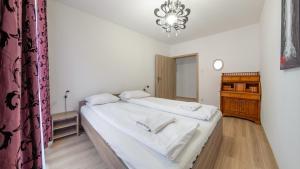 aura gdansk by sun and snow