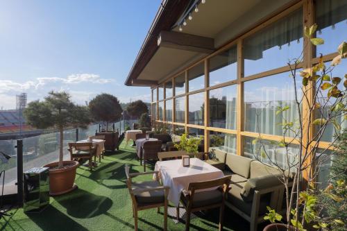 apricot hotel yerevan