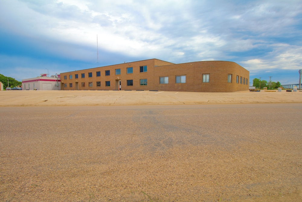 hometown inn by oyo liberal ks