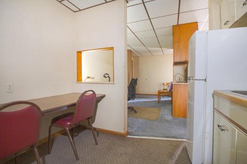 hometown inn by oyo liberal ks