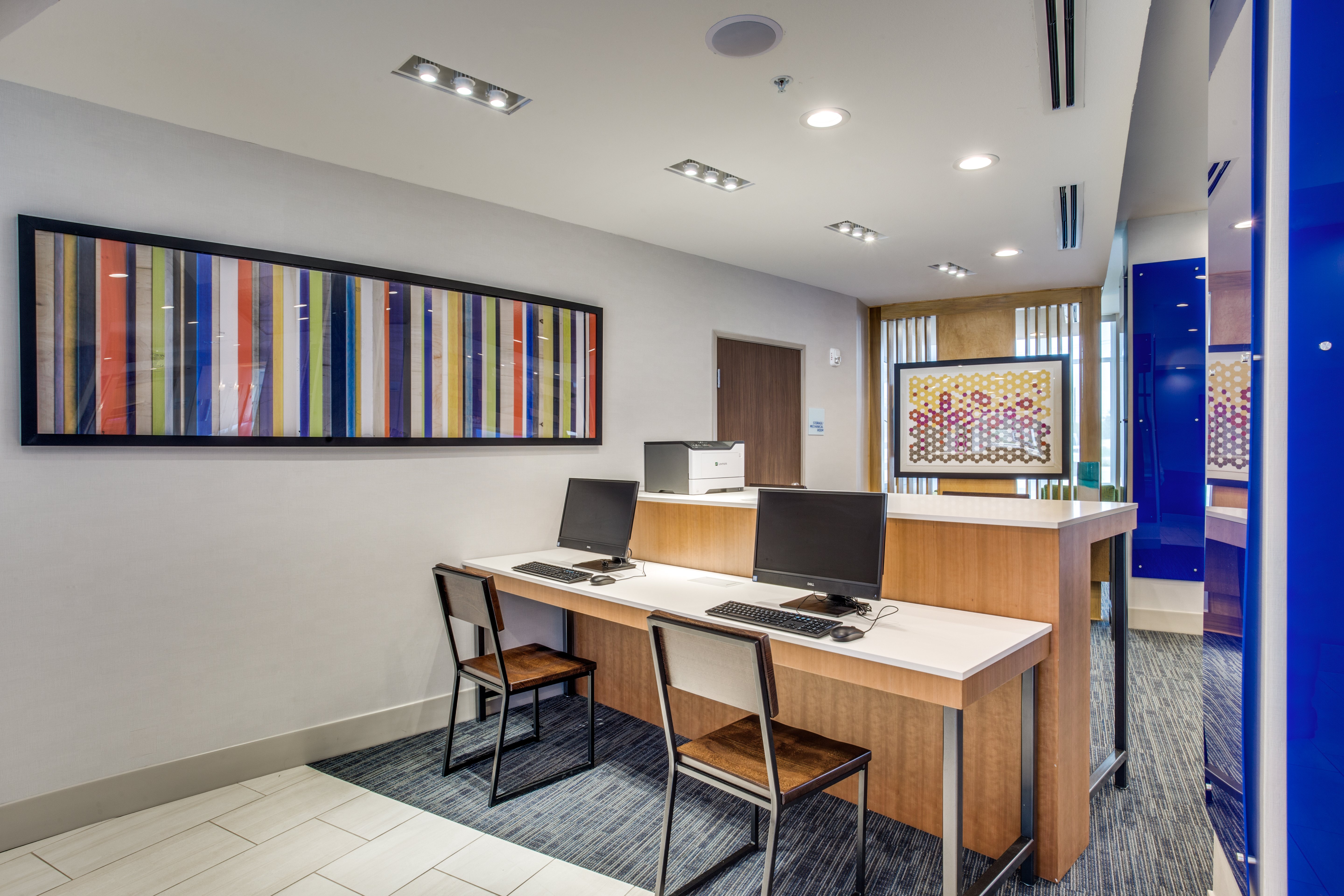 holiday inn express and suites denton south an ihg hotel