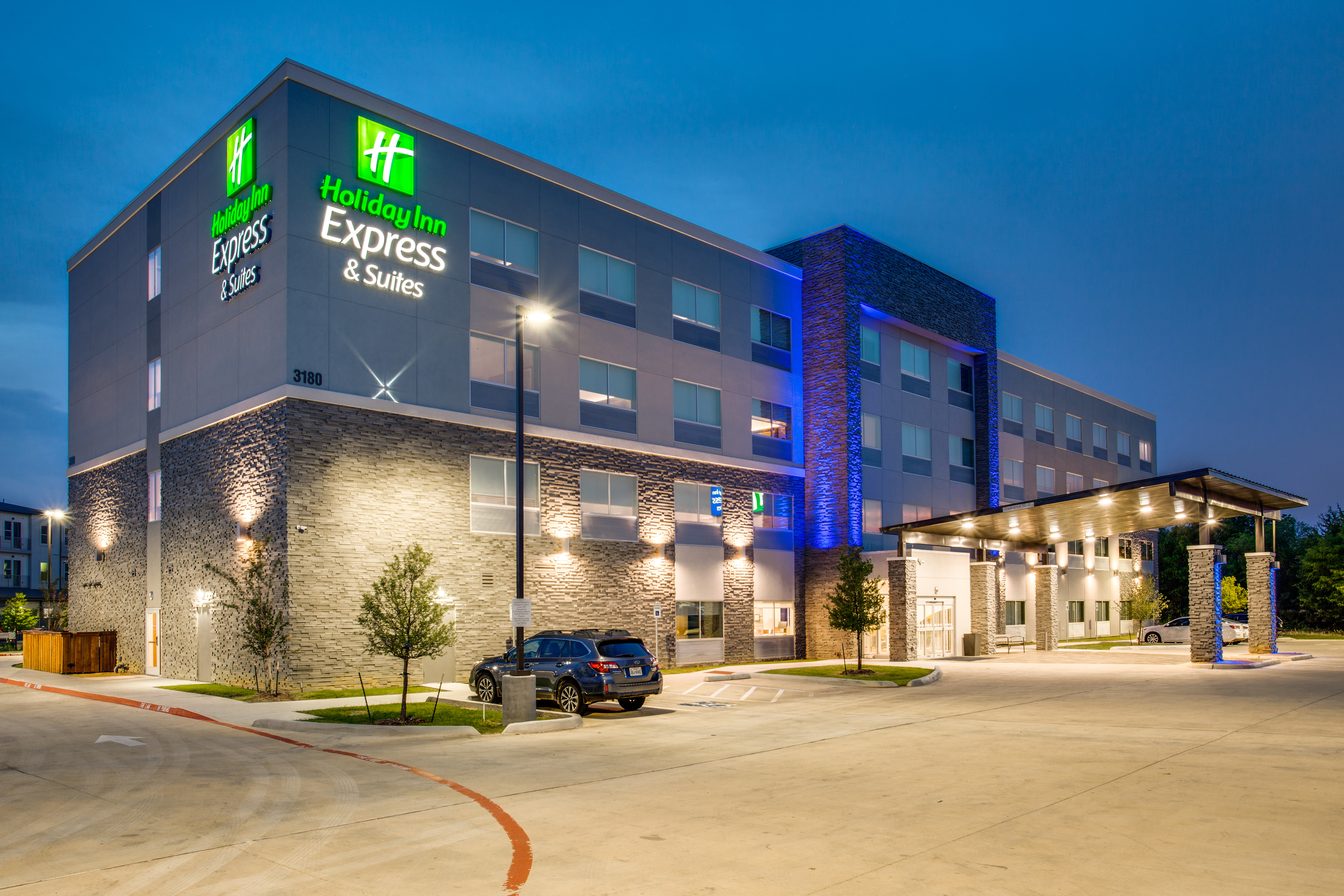 holiday inn express and suites denton south an ihg hotel