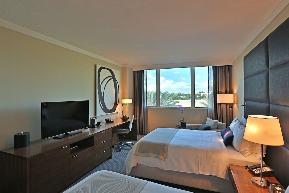 intercontinental at doral miami by ihg