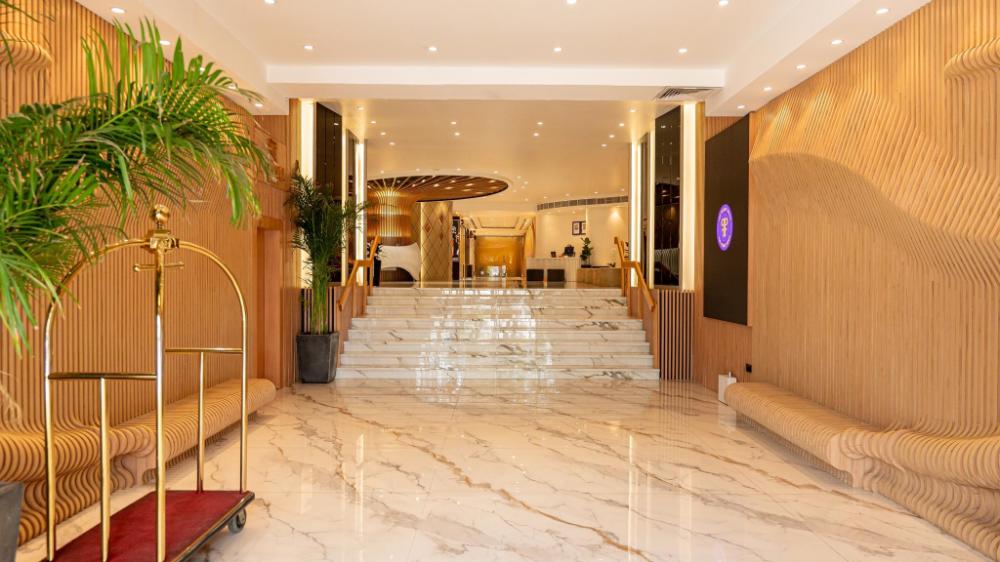 majestic city retreat hotel