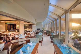 majestic city retreat hotel