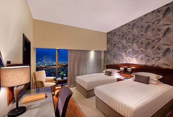 majestic city retreat hotel