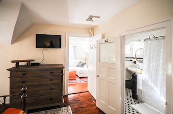 the gables of rhinebeck inn