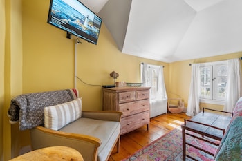 the gables of rhinebeck inn