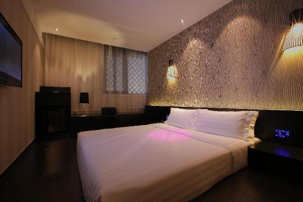 orange hotel suzhou railway station