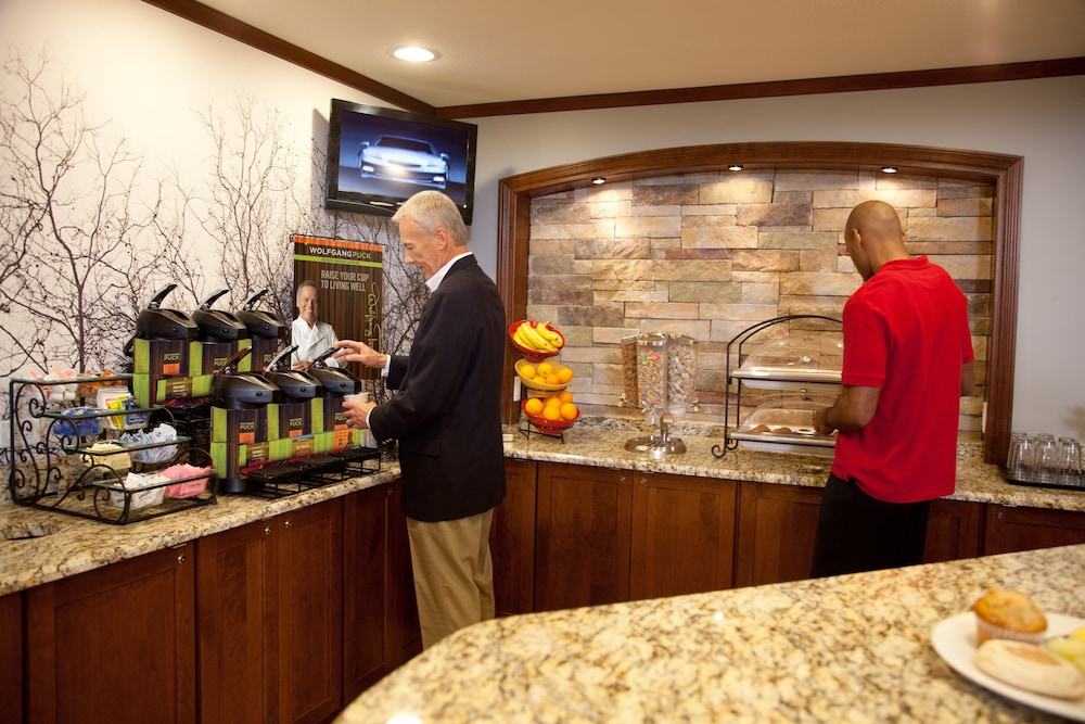 staybridge suites by holiday inn johnson city an ihg hotel