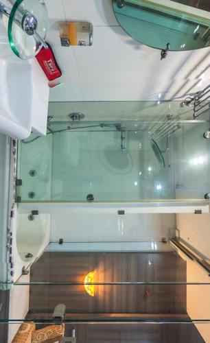 hotel tara international