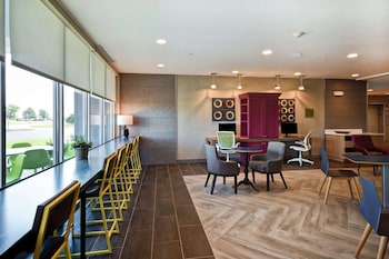 home2 suites by hilton terre haute