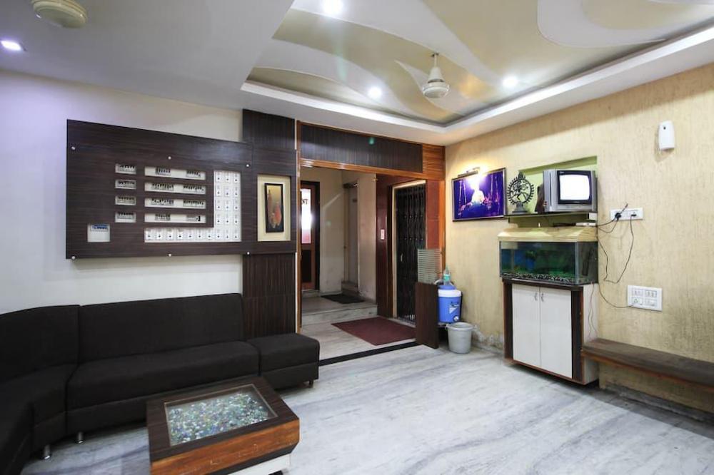 Hotel Mansarovar