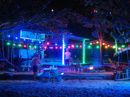 coconutbeach bungalows party hostel
