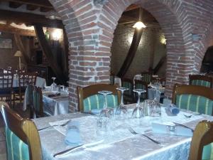 lalcove hotel restaurant