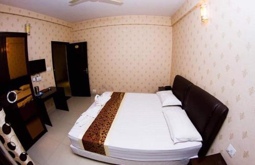 hillside hotel
