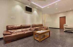 Hillside Hotel,Mysuru>>Mysore,3 star